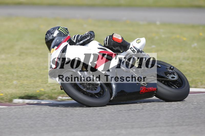 /08 17.04.2026  TZ Motorsport ADR/Gruppe gelb/523